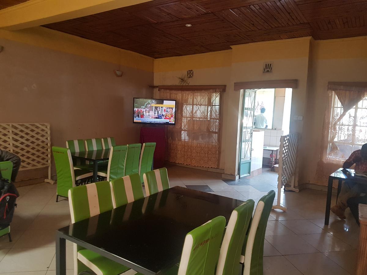 Shield Park Villa Narok Екстериор снимка